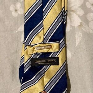 Nautica Yellow and Blue Striped Tie